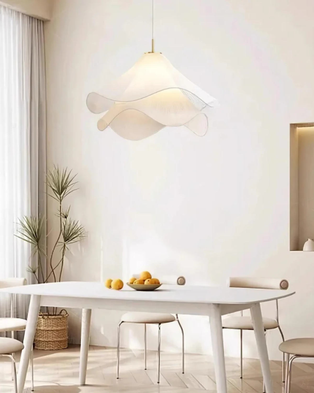 Ethereal Flower Pendant Lamp