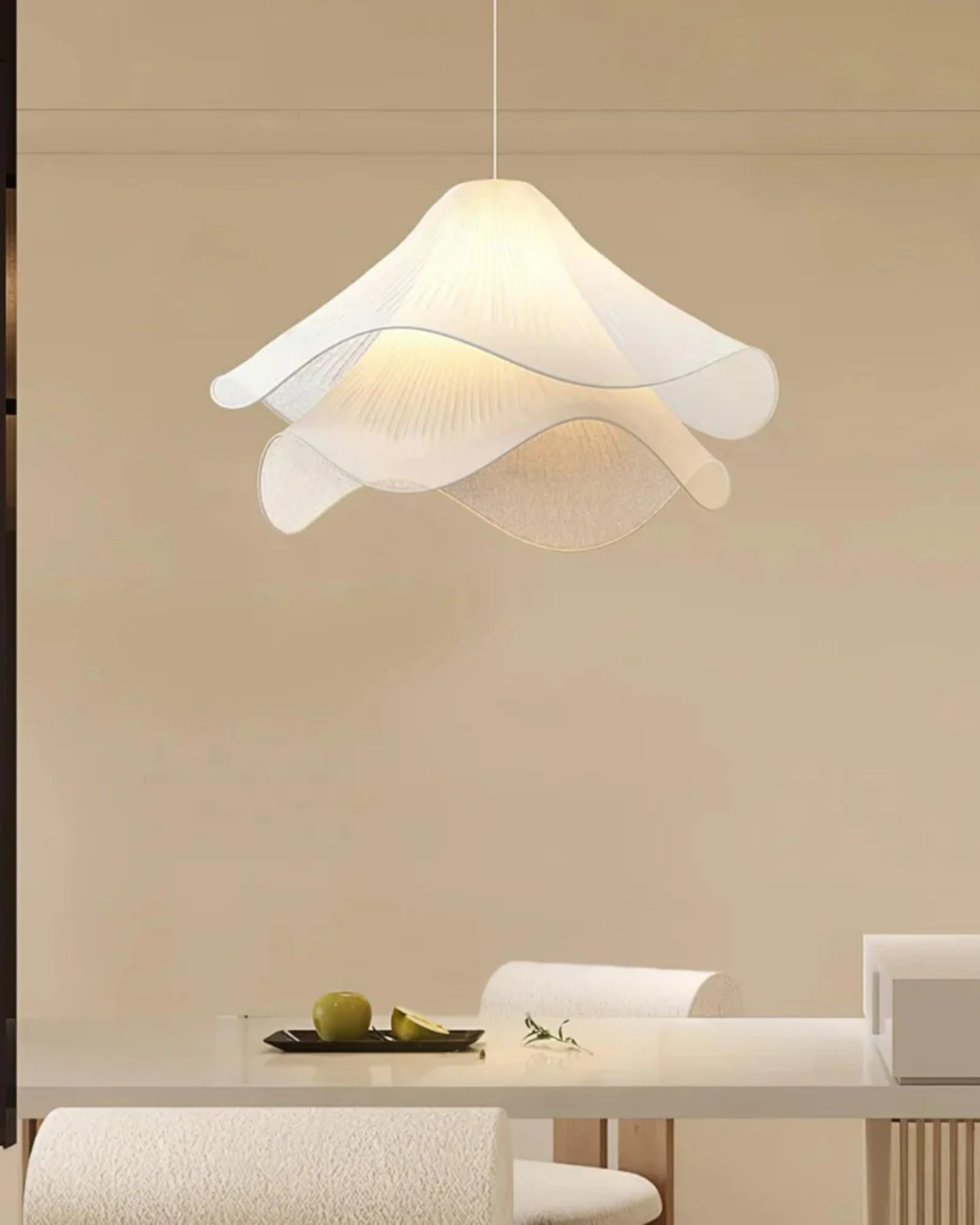 Ethereal Flower Pendant Lamp