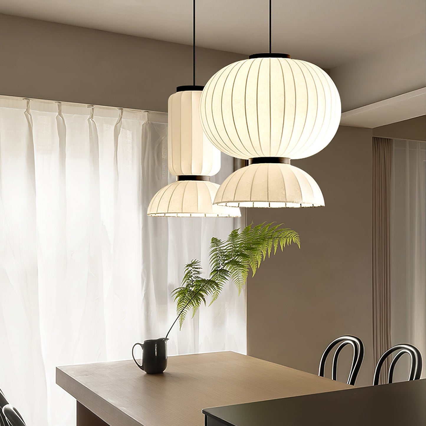 Mulberry Silk Pendant Lamp