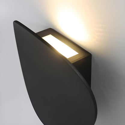 Coco Wall Lamp